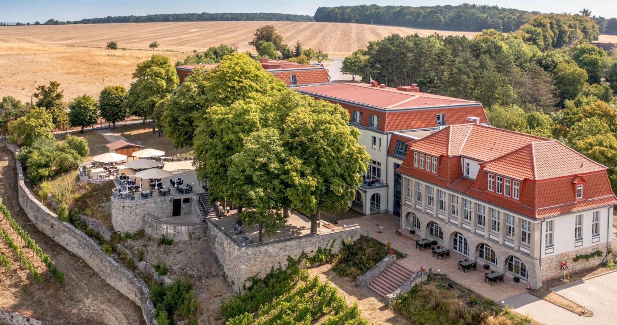 Weinberghotel Edelacker Freyburg Exterior photo